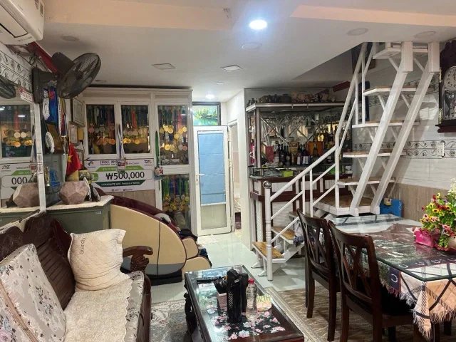 Bán Nhà riêng 70m2 có sẵn 70 m2 thổ cư giá 4.2 tỷ tại đường số 4 Phường Trường Thọ Quận Thủ Đức TP. Hồ Chí Minh