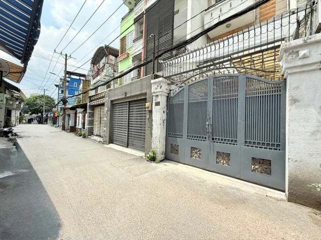 CHỦ GẤP BÁN GIẢM 1.6TỶ
HẺM XE TẢI KINH DOANH TRẢI NHỰA THÔNG- NGUYỄN VĂN LƯỢNG - GÒ VẤP - 80M (4.1x20) - 5 TẦNG