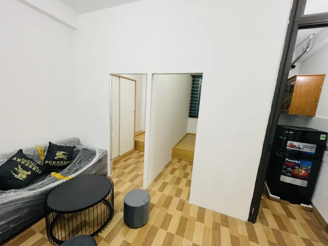 Cho Thuê Căn 2PN 1PK giá rẻ 7tr cực đẹp Ngõ 124 Hoàng Ngân