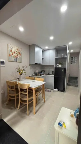 Cho thuê Nhà riêng 20m2 giá 14 triệu tại  Nguyễn Thái Học  - Phường Văn Miếu Quận Đống Đa Hà Nội