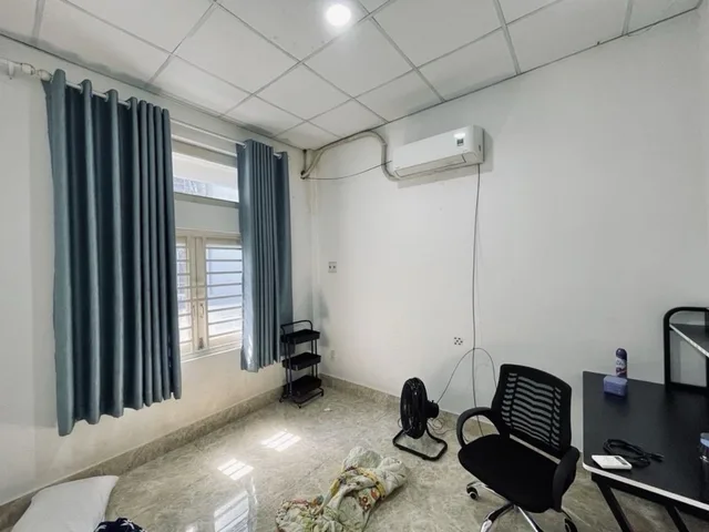 Vị trí: Ngay Âu Cơ - Lạch Long Quân, Phường 10, Tân Bình. Gần chợ, trường học, bệnh viện, tiện ích đầy đủ.+