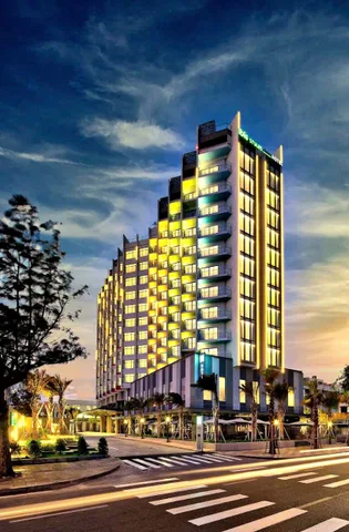 Bán nhà hàng - Khách sạn: BÁN KHÁCH SẠN 3 SAO VỊ TRÍ KIM CƯƠNG MẶT TIỀN-ĐƯỜNG TH
