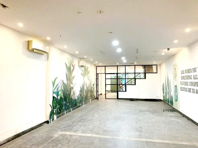 Bán Nhà riêng 246m2 có sẵn 63.5 m2 thổ cư giá 45 tỷ tại Đường Đồng Khởi Phường Phú Khương Thành phố Bến Tre Bến Tre