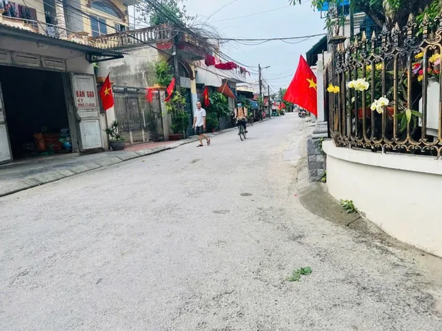 🔥 BÁN LÔ ĐẤT 2 MẶT TIỀN – CỐNG MỸ, NAM SƠN, AN DƯƠNG 53m² Giá: 1,25 tỷ
LH 0979087664