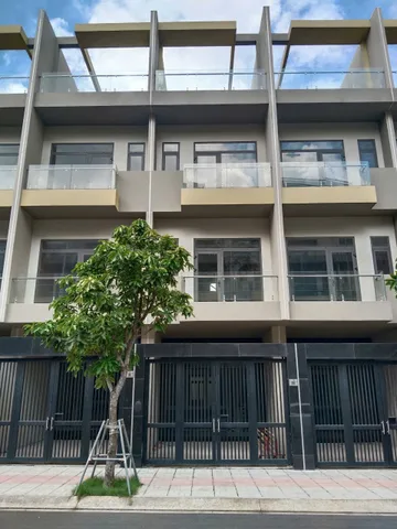 CHO THUÊ NHÀ PHỐ THƯƠNG MẠI BCONS UNI VALLEY – 96M² – 15 TRIỆU/THÁNG