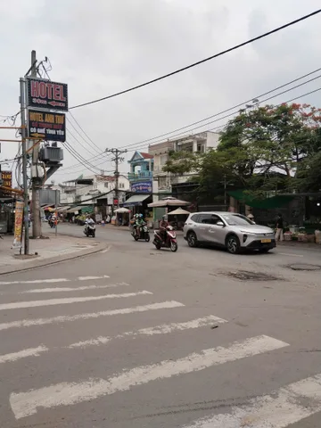 Bán Nhà Quận 9 Cũ 88m², Hẻm Xe Hơi, Gần Nguyễn Duy Trinh, Giá Hơn 4 Tỷ