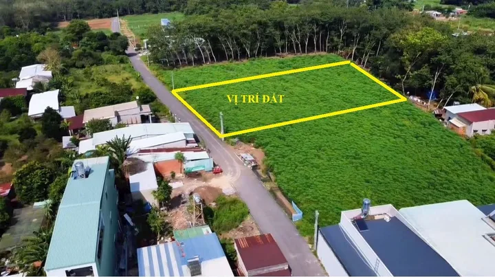 Cặp 600m2 siêu đẹp - Sát vách tiệm vàng - Cách chợ 300m - Gía 410tr - Đất tại Phú Giáo - Bình Dương