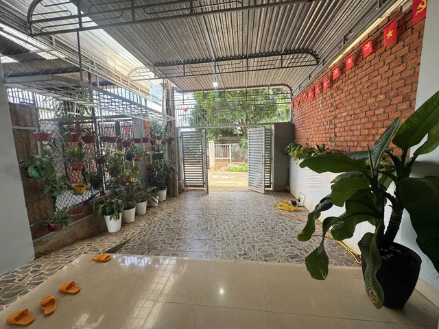 Bán Nhà riêng 200m2 có sẵn 100 m2 thổ cư giá 5 tỷ tại Phường Tân Lợi Thành phố Buôn Ma Thuột Đắk Lắk