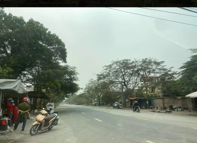 Bán Đất 100m2 có sẵn 100 m2 thổ cư giá 1.6 tỷ tại Đường Mỹ Trung Phường Xuân Khanh Thị xã Sơn Tây Hà Nội