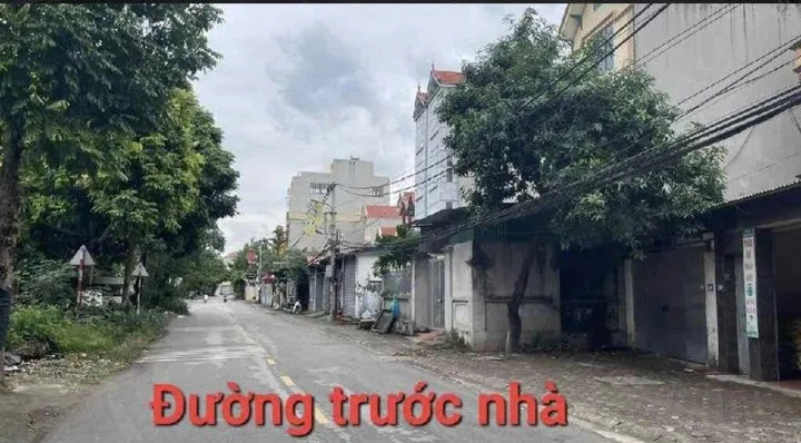 Bán Đất 100m2 có sẵn 100 m2 thổ cư giá 1.6 tỷ tại Đường Mỹ Trung Phường Xuân Khanh Thị xã Sơn Tây Hà Nội