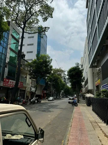 Bán Nhà Mặt Tiền 7 Phó Đức Chính, P. Nguyễn Thái Bình, Quận 1