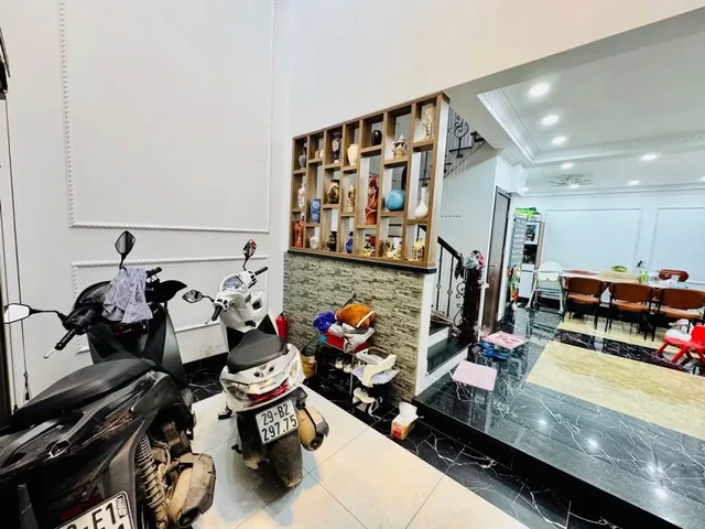 Bán Nhà riêng 46m2 giá 11.2 tỷ tại - Chọn - Phường Thịnh Quang Quận Đống Đa Hà Nội