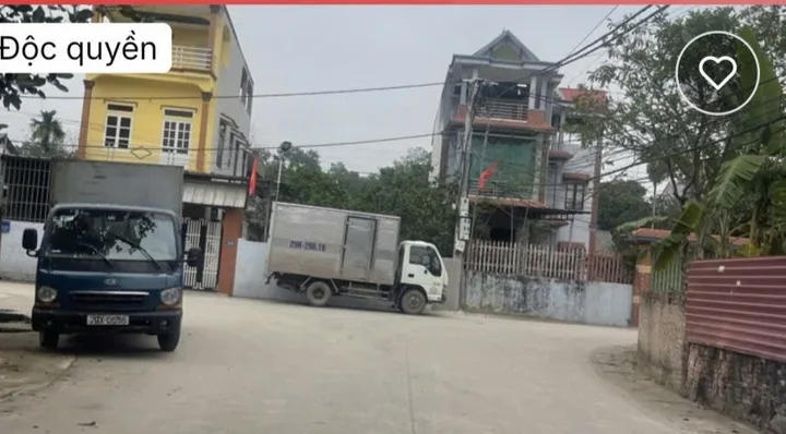 Bán Đất 100m2 có sẵn 100 m2 thổ cư giá 1.65 tỷ tại Đường Hữu Nghị Phường Xuân Khanh Thị xã Sơn Tây Hà Nội