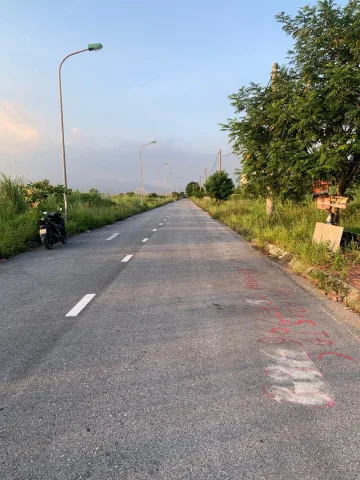 Bán Đất 375m2 có sẵn 375 m2 thổ cư giá 10.5 tỷ tại Đường Phường Cao Xanh Phường Hà Khánh Thành phố Hạ Long Quảng Ninh