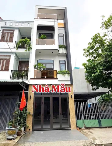 Chính chủ cần bán gấp Nhà 1 trệt 2 lầu Đường Nguyễn Du ,Bình hoà