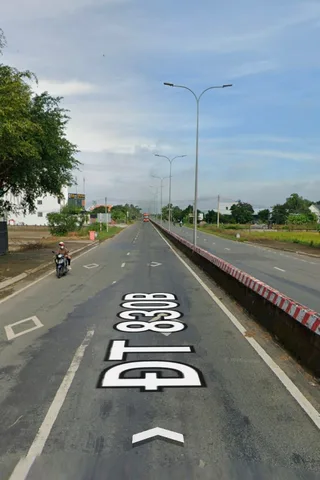 Đất FULL thổ 2500m2 (44x71) + nhà 1 lầu, MT ĐT 830 mới, Long Sơn, Cần Đước, Long An, giá đầu tư 20 tỷ TLCC