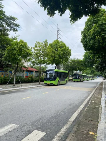 Bán Đất 100m2 có sẵn 100 m2 thổ cư giá 2 tỷ tại Đường Đá Bạc Phường Xuân Khanh Thị xã Sơn Tây Hà Nội