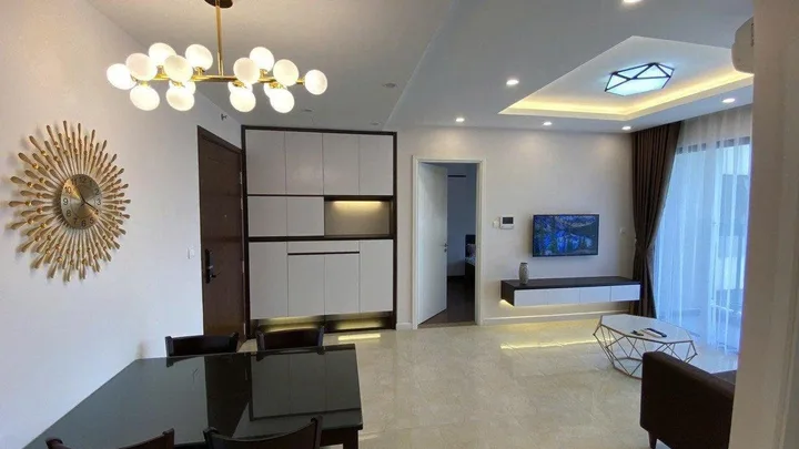 Cần bán căn 2PN Vinhomes D'capitale - tòa C3 - view Big C Thăng Long cực thoáng, gần trục đường lớn