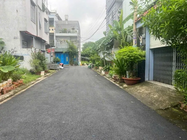 BÁN ĐẤT TẶNG CHDV BÌNH DÂN 6P sát MT đường NGUYỄN ẢNH THỦ - ĐƯỜNG NHỰA XE TẢI - 5*20 - NỞ HẬU TÀI LỘC - HĐ THUÊ 180TR/năm. Chào nhẹ 3.99T nhỉnh.(A.L)

#OchinOhai
Một O Sáu
9MỘT MỘT.