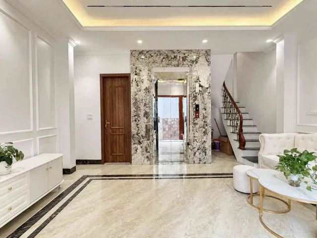 Bán Nhà riêng 38m2 có sẵn 38 m2 thổ cư giá 8.9 tỷ tại Đường Định Công Phường Phương Liên Quận Đống Đa Hà Nội
Lh:0377224604