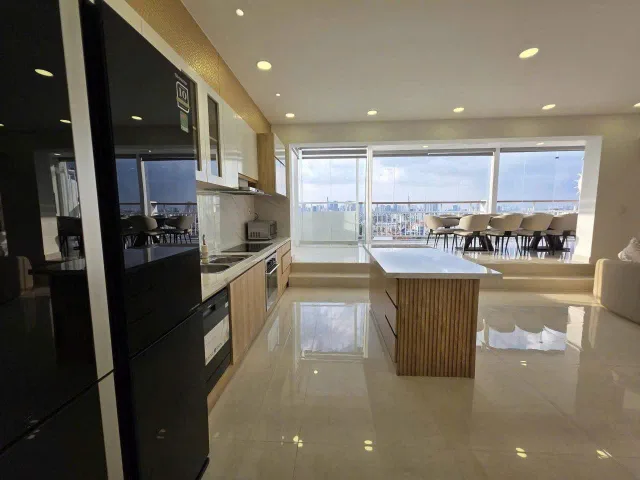 BDS HVL LVCC Phú Mỹ Hưng q7 Cho thuê sky villa 6 pn 6 wc 4 master 250 m2 view sông, view pháo bông quận 1