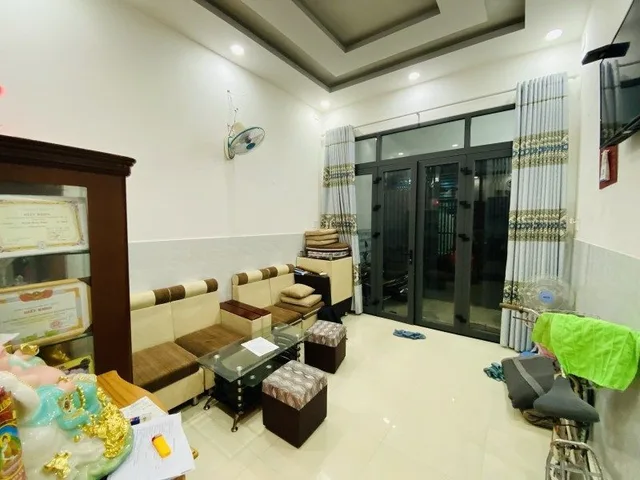 ngộp bank giảm mạnh 1.9 tỷ nhà 3 tầng Phạm Thế Hiển Quận 8 chỉ nhỉnh 4 tỷ