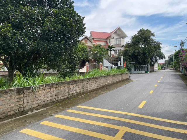 Bán Đất 100m2 có sẵn 100 m2 thổ cư giá 2.2 tỷ tại Đường Đồng Trạng Phường Trung Sơn Trầm Thị xã Sơn Tây Hà Nội