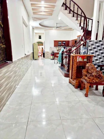 BÁN NHÀ 3 TẦNG , TTHC DĨ AN ,  MẶT TIỀN ĐƯỜNG SỐ, 136m2 , CHỈ 9.2 TỶ. TL.