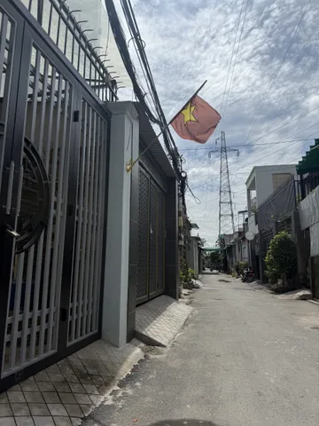 Bán Nhà riêng 90m2- 2 tầng- 3 phòng ngủ 6 tỷ ngay Đại Học Luật QL13 -  Phường Hiệp Bình Chánh Quận Thủ Đức TP. Hồ Chí Minh