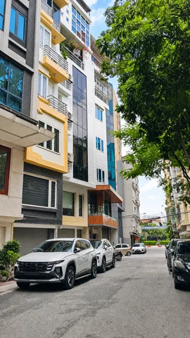 Cho thuê nhà 6 tầng THANG MÁY tại NGUYỄN CHÁNH, Cầu Giấy. 50 triệu/tháng. Ưu tiên: Công ty, Văn phòng, Trung tâm đào tạo, Trường học.
