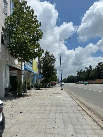 Cho thuê Mặt bằng kinh doanh 100m2 giá 20 triệu tại - Chọn - Phường Hoà Phú Thành phố Thủ Dầu Một Bình Dương