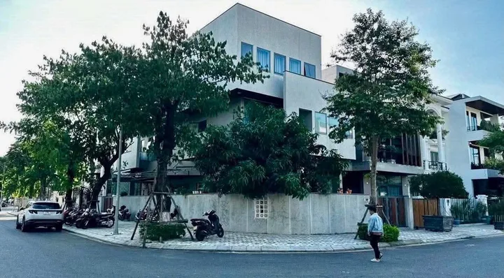 CHO THUÊ NHÀ 4 PHÒNG NGỦ – EURO VILLAGE 1, ĐÀ NẴNG
