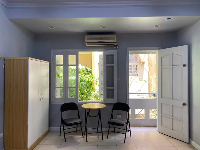 Cho thuê Căn hộ chung cư 20m2 giá 4.5 triệu tại Đường Thái Hà - Quận Đống Đa Hà Nội