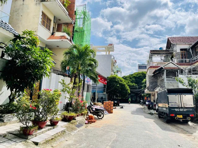Bán Nhà riêng 144m2 có sẵn 144 m2 thổ cư giá 26 tỷ tại Đường Chu Văn An Phường 12 Quận Bình Thạnh TP. Hồ Chí Minh
