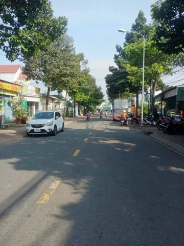 Bán Đất 226m2 có sẵn 100 m2 thổ cư giá 8 tỷ tại Đường Hồ Văn Cống Phường Tương Bình Hiệp Thành phố Thủ Dầu Một Bình Dương