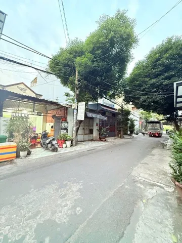 PHẠM VĂN BẠCH, GẦN METRO 2 - 104M2 VUÔNG, CHDV 3 TẦNG, 1 SẸC XE HƠI TRÁNH - HƠN 11Tỷ