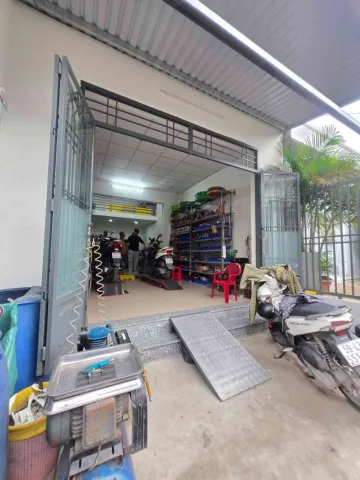 NHÀ CẠNH CHUNG CƯ URBAN GREEN - ĐỐI DIỆN KĐT VẠN PHÚC CITY- MẶT TIỀN KINH DOANH