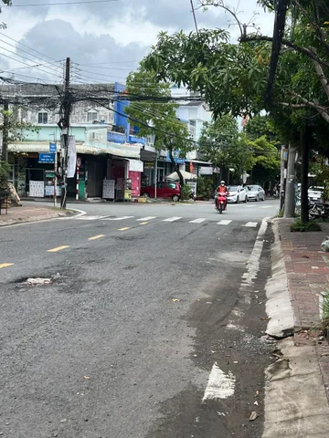 Bán Nhà riêng 184m2 có sẵn 184 m2 thổ cư giá 6.2 tỷ tại Đường Nguyễn Du Phường 5 Thành phố Cà Mau Cà Mau