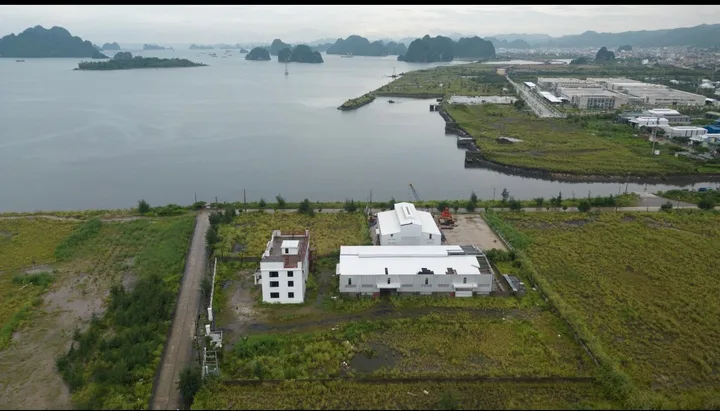 Bán Kho, nhà xưởng 9000m2 có sẵn 9000 m2 thổ cư giá 35 tỷ tại - Chọn - Phường Cẩm Thịnh Thành phố Cẩm Phả Quảng Ninh