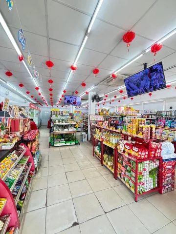 Nhà mặt tiền Lê Văn Quới 18 dòng tiền ổn định 30t/tháng.Vị trí KD đắc địa ,lô góc 2 mặt tiền