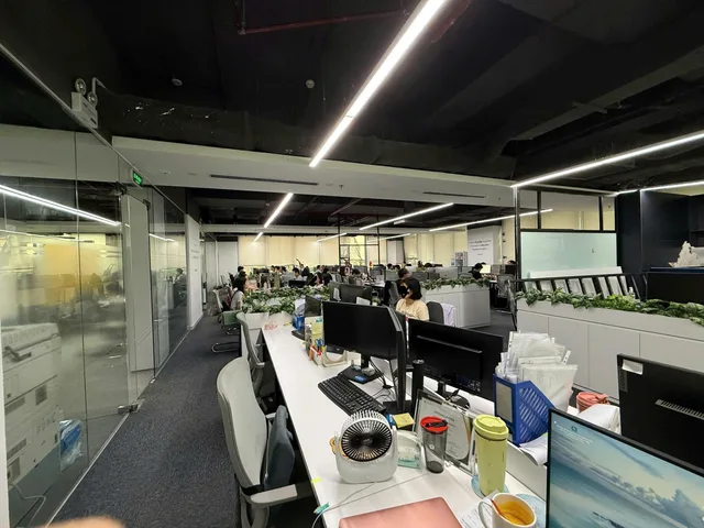 🔥 BQL CHO THUÊ VP 230M2 TẠI NGỌC KHÁNH PLAZA, VIEW HỒ SẴN NỘI THẤT
