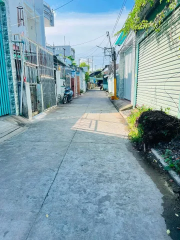 Bán nhà đường ô tô 5m cách 40m ra Lê Thị Hồng Gấm, P6, TP. Mỹ Tho