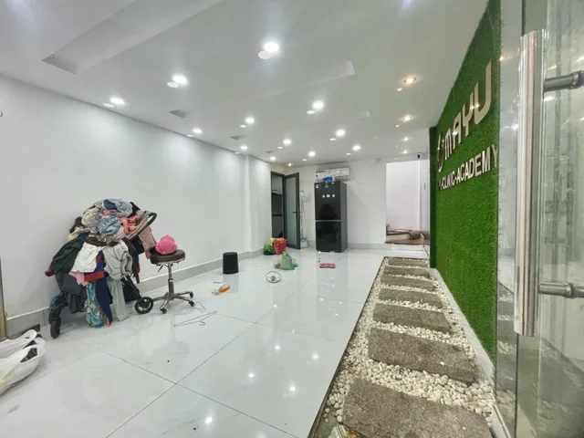 BÁN NHÀ MT KINH DOANH 71M2 , DĨ AN, P DĨ AN, 71M2 , CHỈ 3.8 TỶ.