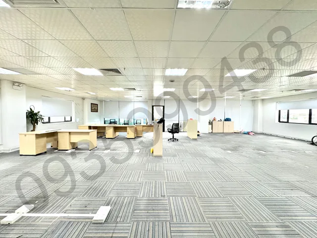 CHO THUÊ VĂN PHÒNG 150 M2; GIÁ CHỈ 275.000Đ/M2, SẴN THẢM MỚI. PROPERTY DANANG