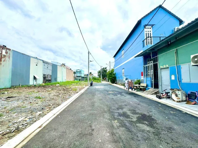 Bán Đất 52.6m2 có sẵn 52.6 m2 thổ cư giá 3.3 tỷ tại Đường Võ Thị Thừa Phường An Phú Đông Quận 12 TP. Hồ Chí Minh