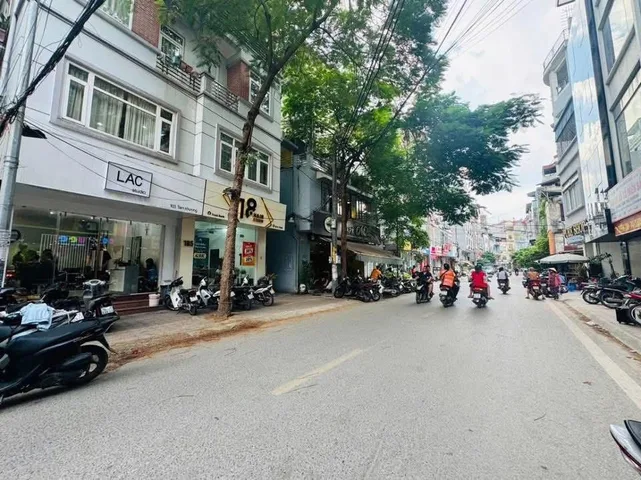 BÁN NHANH SIÊU PHẨM LÔ GÓC PHÂN LÔ BÀN CỜ PHỐ TAM KHƯƠNG-ĐỐNG ĐA-DT 105M2 MT 4.2M-GIÁ 34.5 TỶ