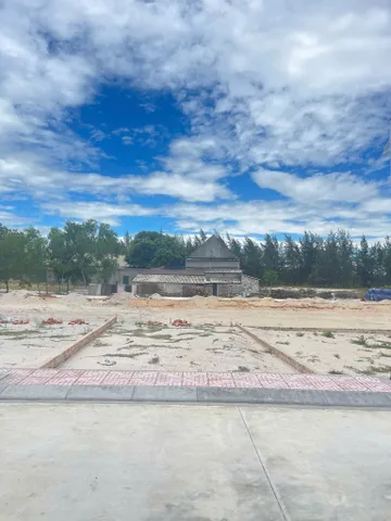 cần bán mảnh đất biển Quảng Trị 200m2 giá 450 triệu