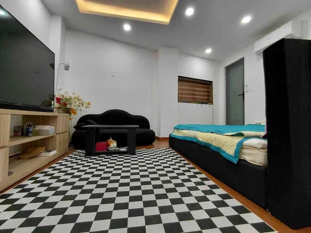 NHÀ ĐẸP HẺM XE TẢI ĐÔNG HỒ – NGANG HƠN 6M – VỪA Ở VỪA KINH DOANH – THIẾT KẾ HIỆN ĐẠI