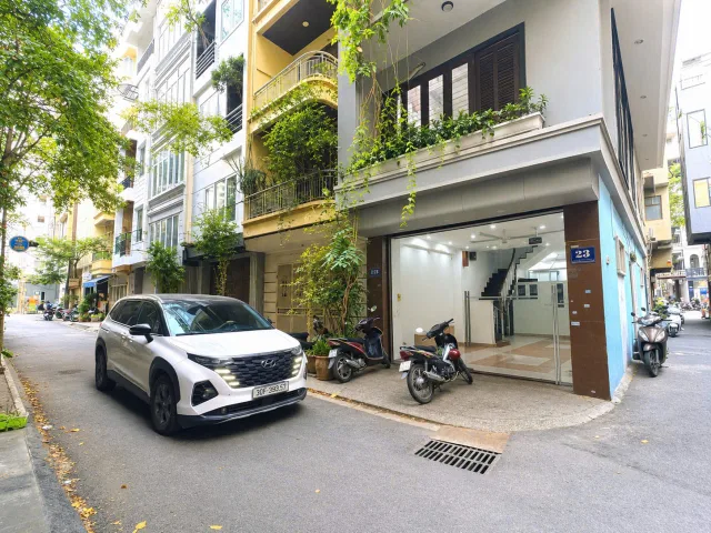 Bán Nhà riêng 65m2 có sẵn 65 m2 thổ cư giá 31 tỷ tại Đường Thái Hà Phường Láng Hạ Quận Đống Đa Hà Nội