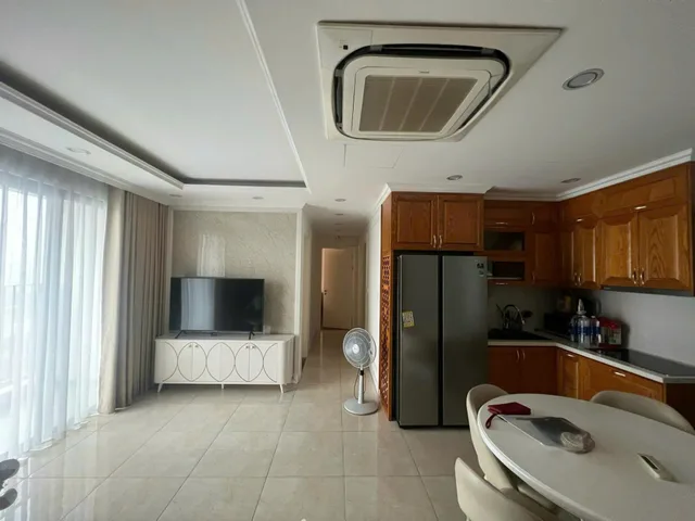 Chính chủ cần bán chung cư Vinhomes D'capital 3PM+2WC, diện tích 90m2, nội thất đầy đủ
